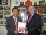 Con-duong-tro-thanh-hoi-vien-cua-icaew-2012-02-04-10-38-55-small