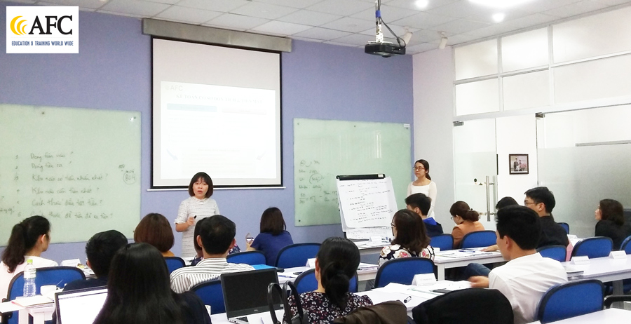 Học viên CFO K26 trình bày và cùng trao đổi casestudy