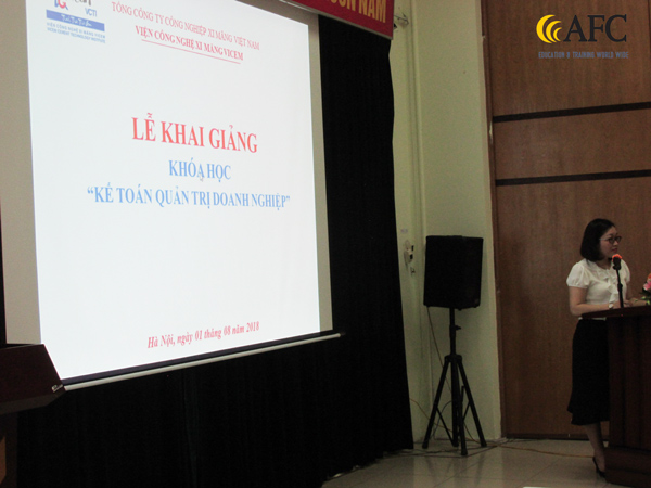 Khai giảng khóa học