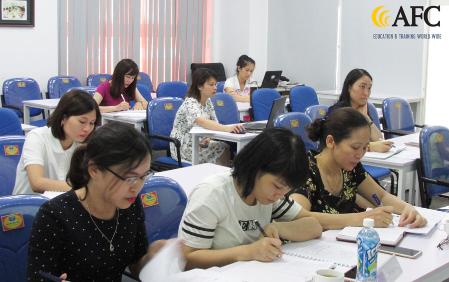Học viên tham dự lớp học Kiểm soát nội bộ tại Viện Quản trị Tài chính AFC
